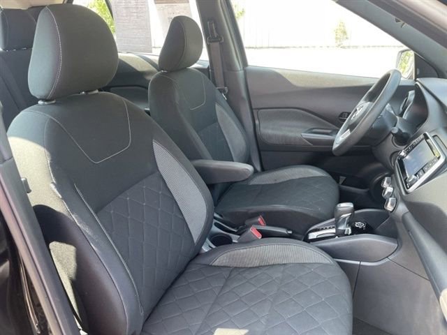 Used 2020 Nissan Kicks S image 15