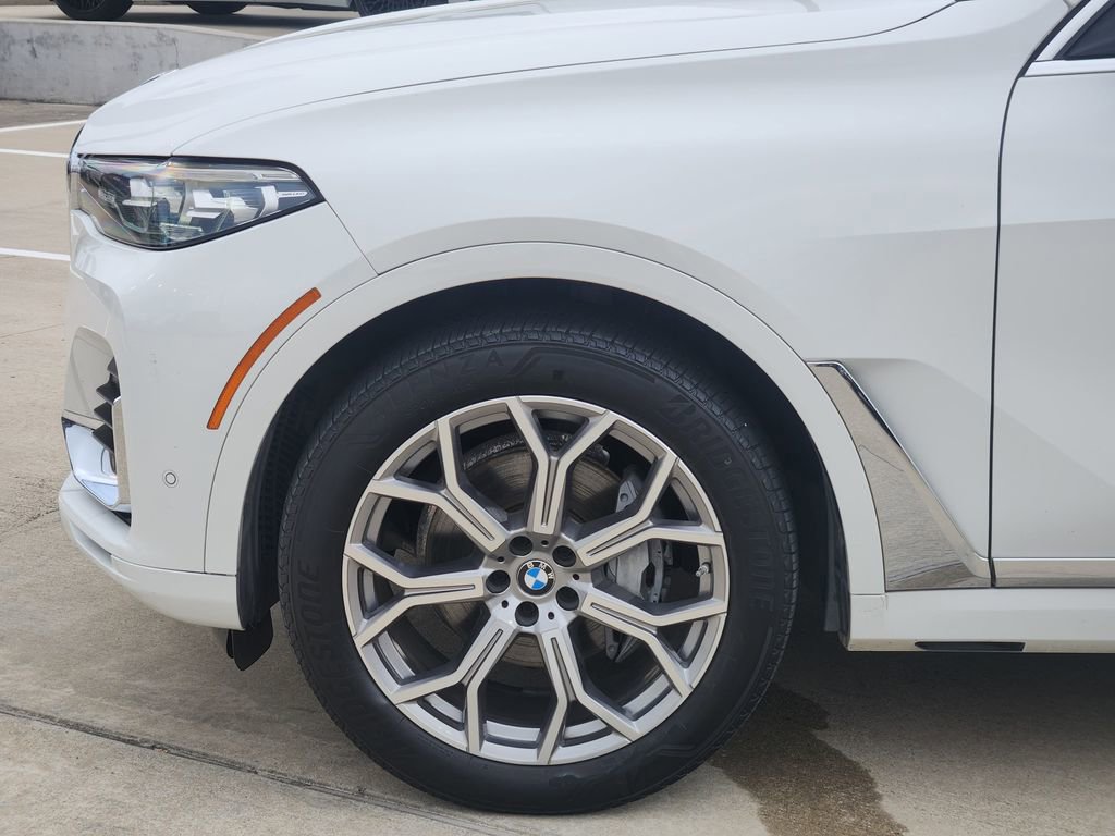 Used 2019 BMW X7 xDrive40i w/ Cold Weather Package image 8