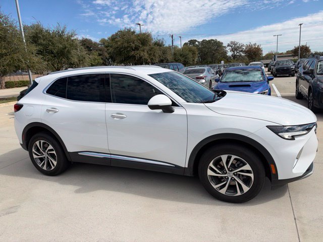 Used 2023 Buick Envision Essence FWD image 2