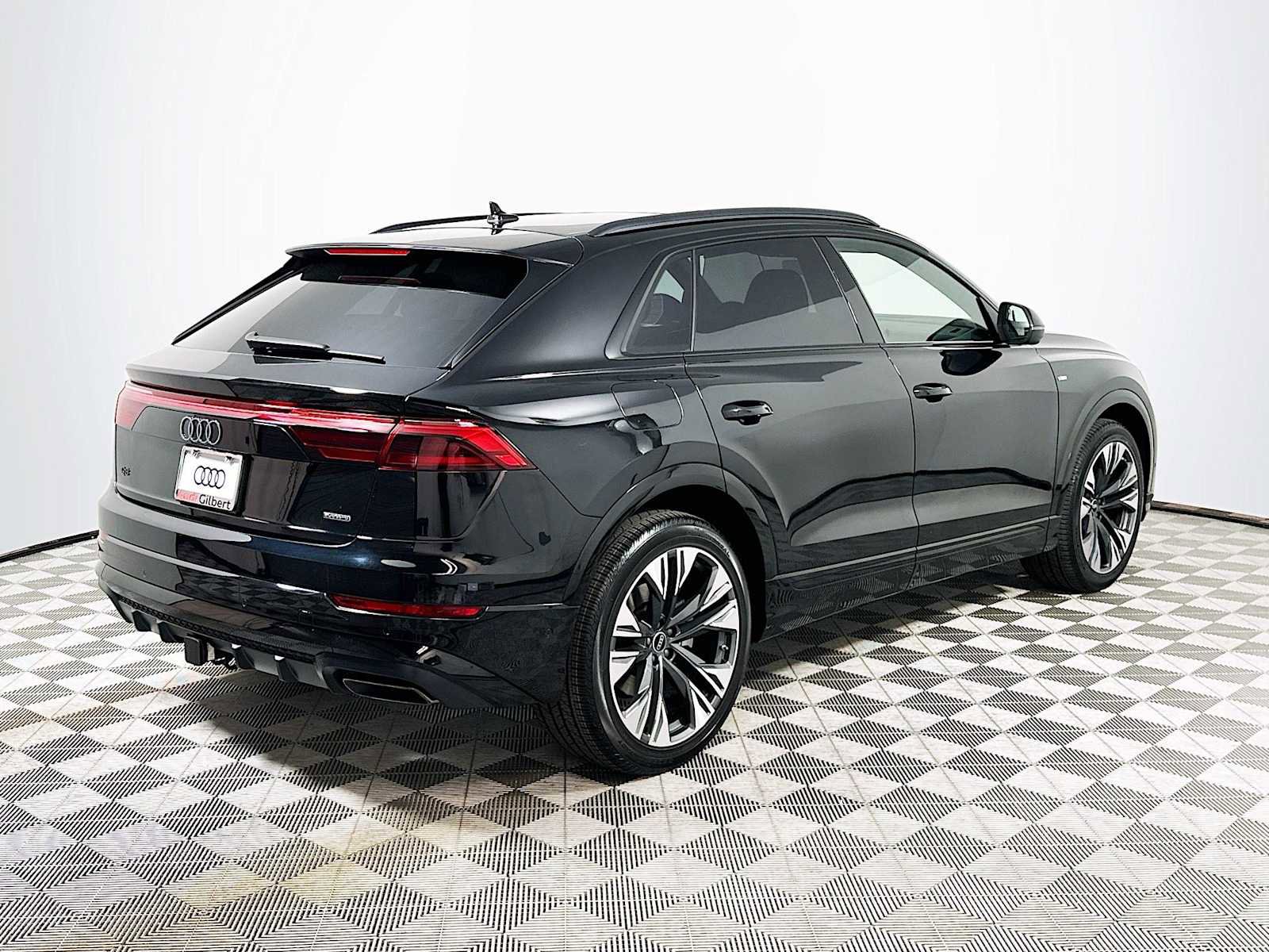 New 2026 Audi Q8 Premium Plus image 7