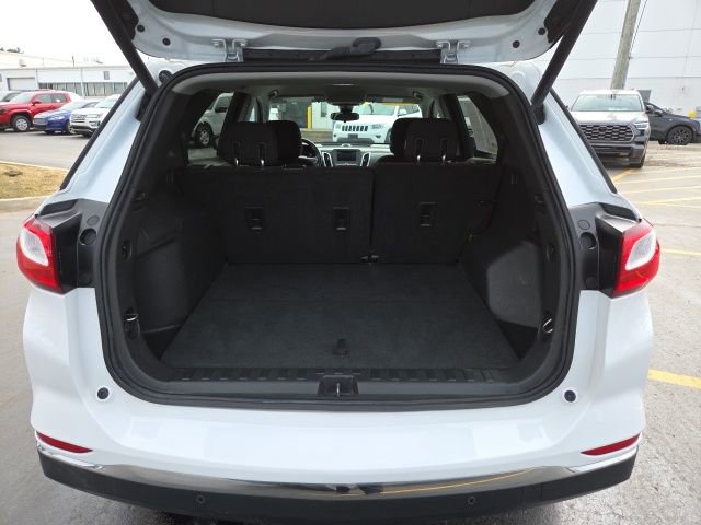 Used 2020 Chevrolet Equinox LT w/ Driver Convenience Package image 24