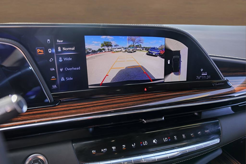 Used 2024 Cadillac Escalade ESV Premium Luxury w/ Performance Package image 17