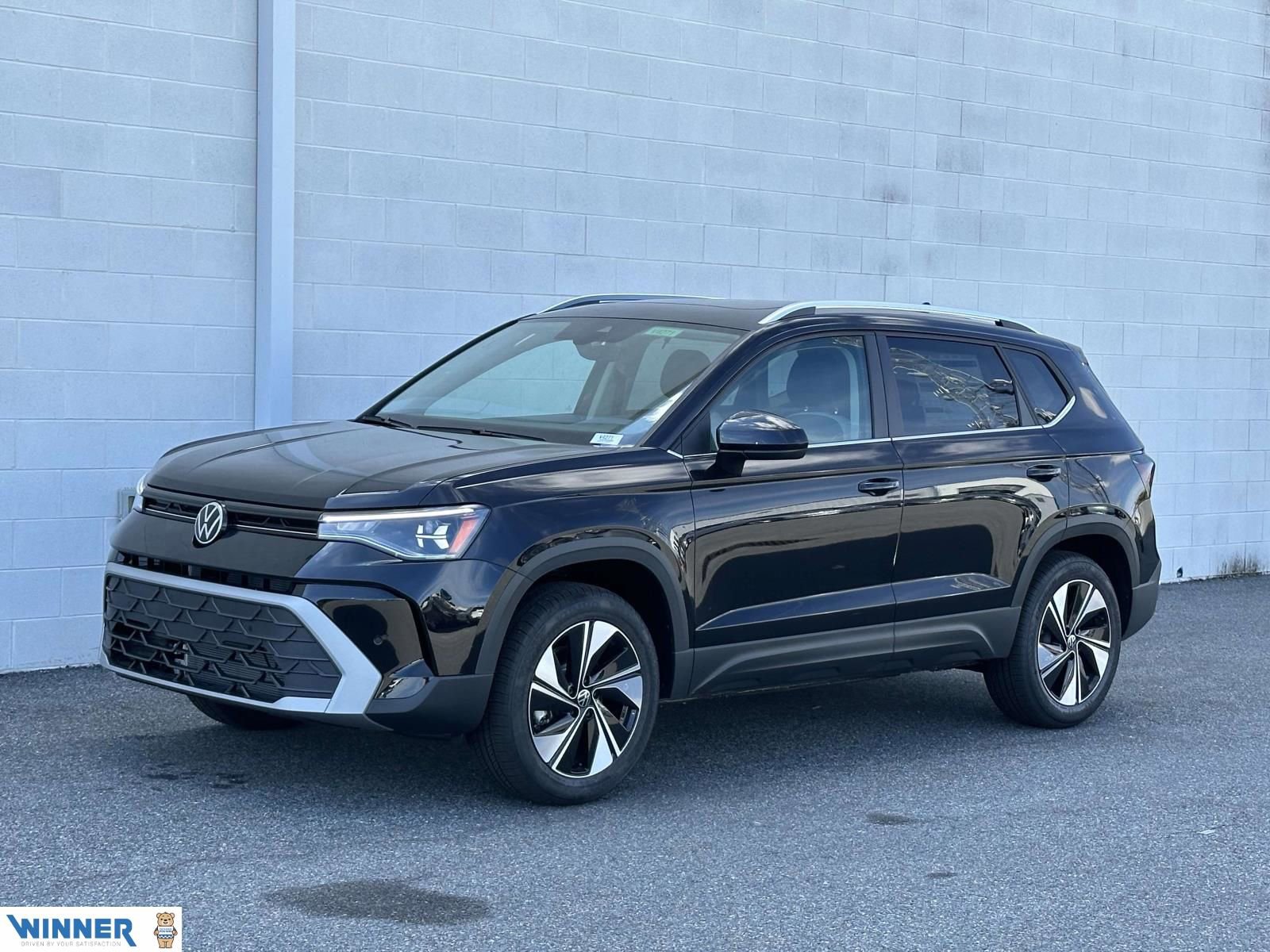 New 2025 Volkswagen Taos SE
