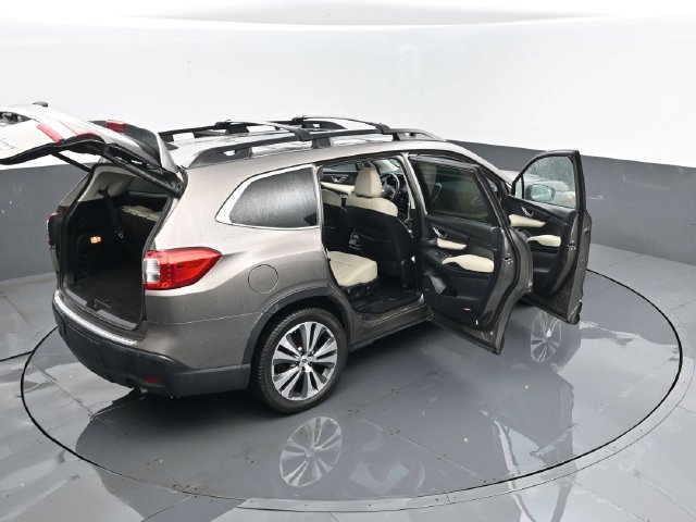Used 2021 Subaru Ascent Limited w/ Technology Package AWD/4WD image 34