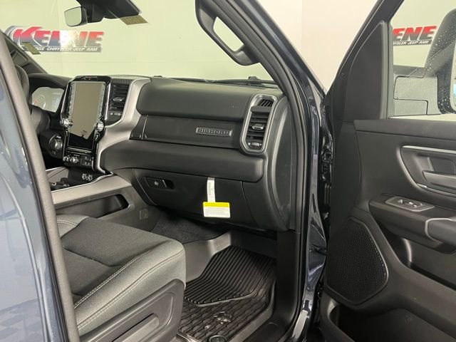 New 2026 RAM 1500 4x4 Crew Cab image 31
