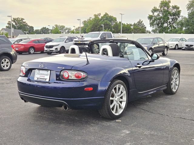 Used 2007 MAZDA MX-5 Miata Touring w/ Appearance Pkg RWD image 8