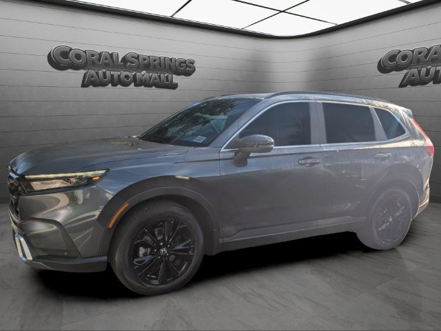 Used 2023 Honda CR-V Sport Touring image 3