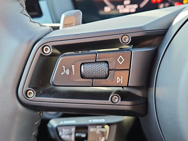 Certified 2026 Porsche Panamera 4 AWD/4WD image 30