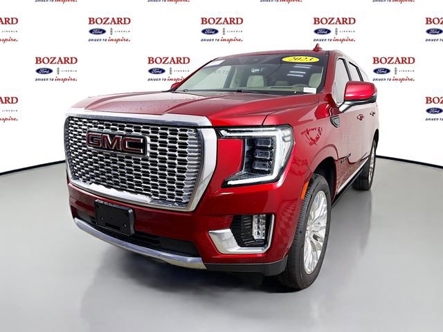 Used 2023 GMC Yukon Denali w/ Advanced Technology Package AWD/4WD image 4