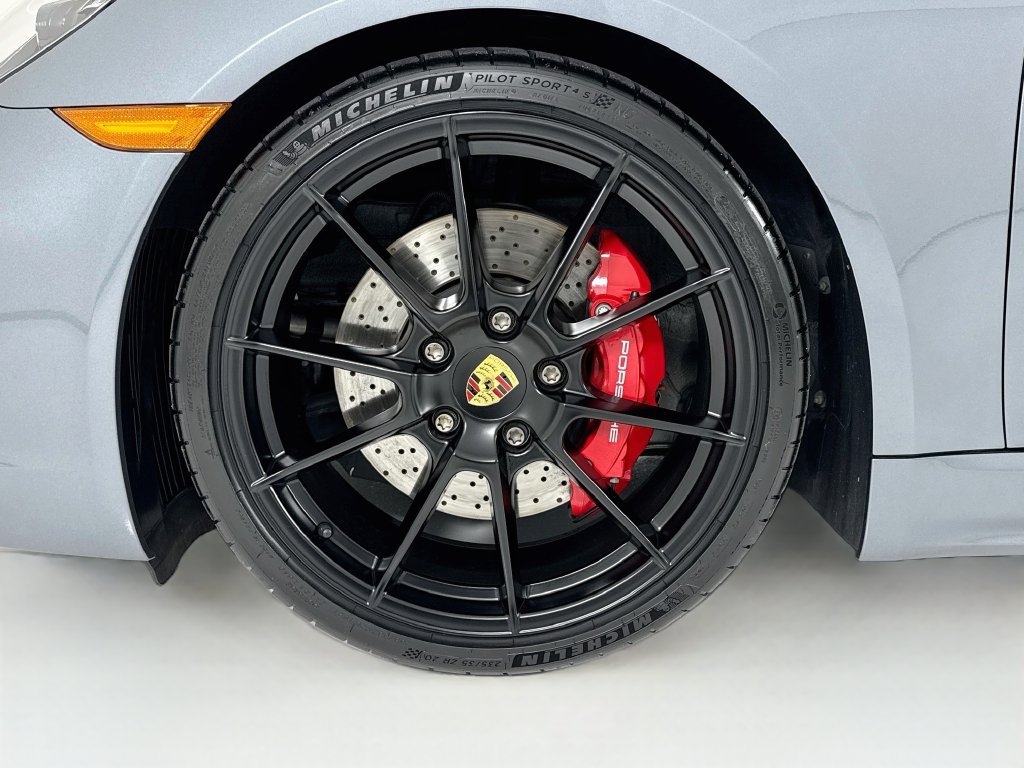 Certified 2025 Porsche 718 Cayman GTS RWD image 29