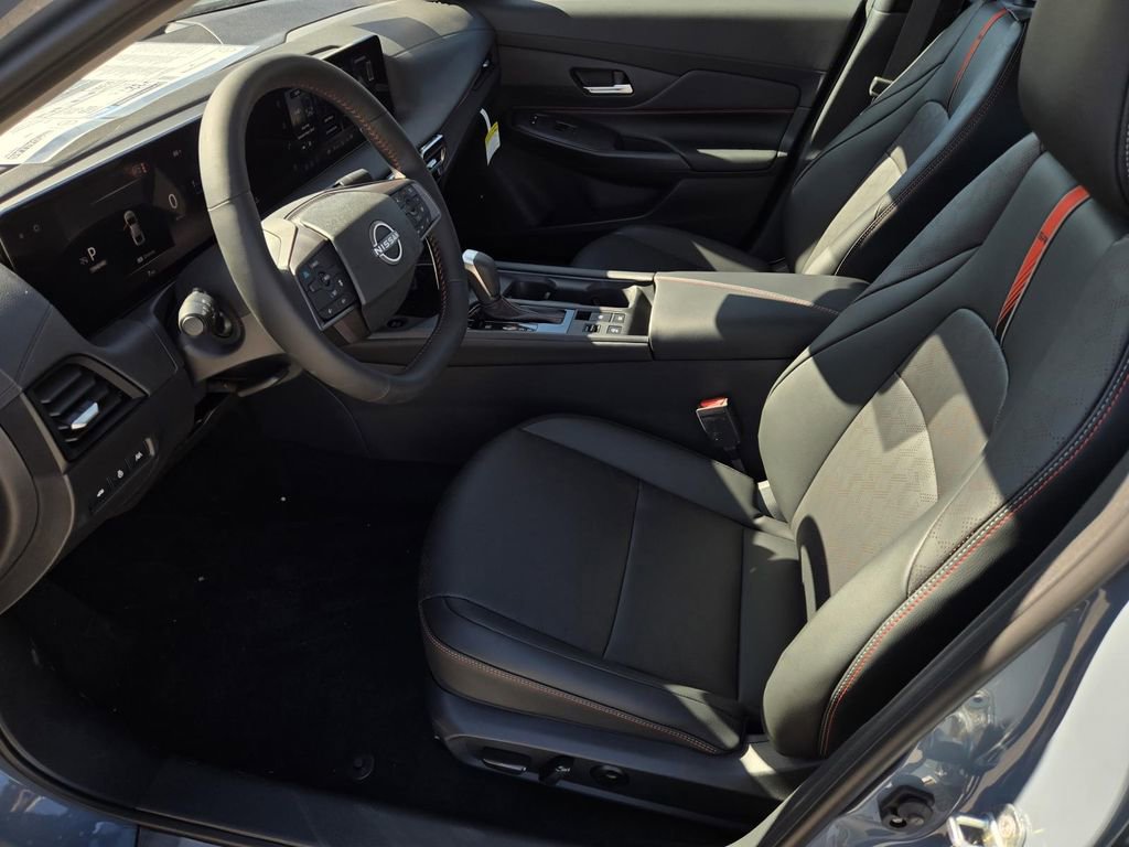 New 2026 Nissan Sentra SR w/ SR Premium Package FWD image 19