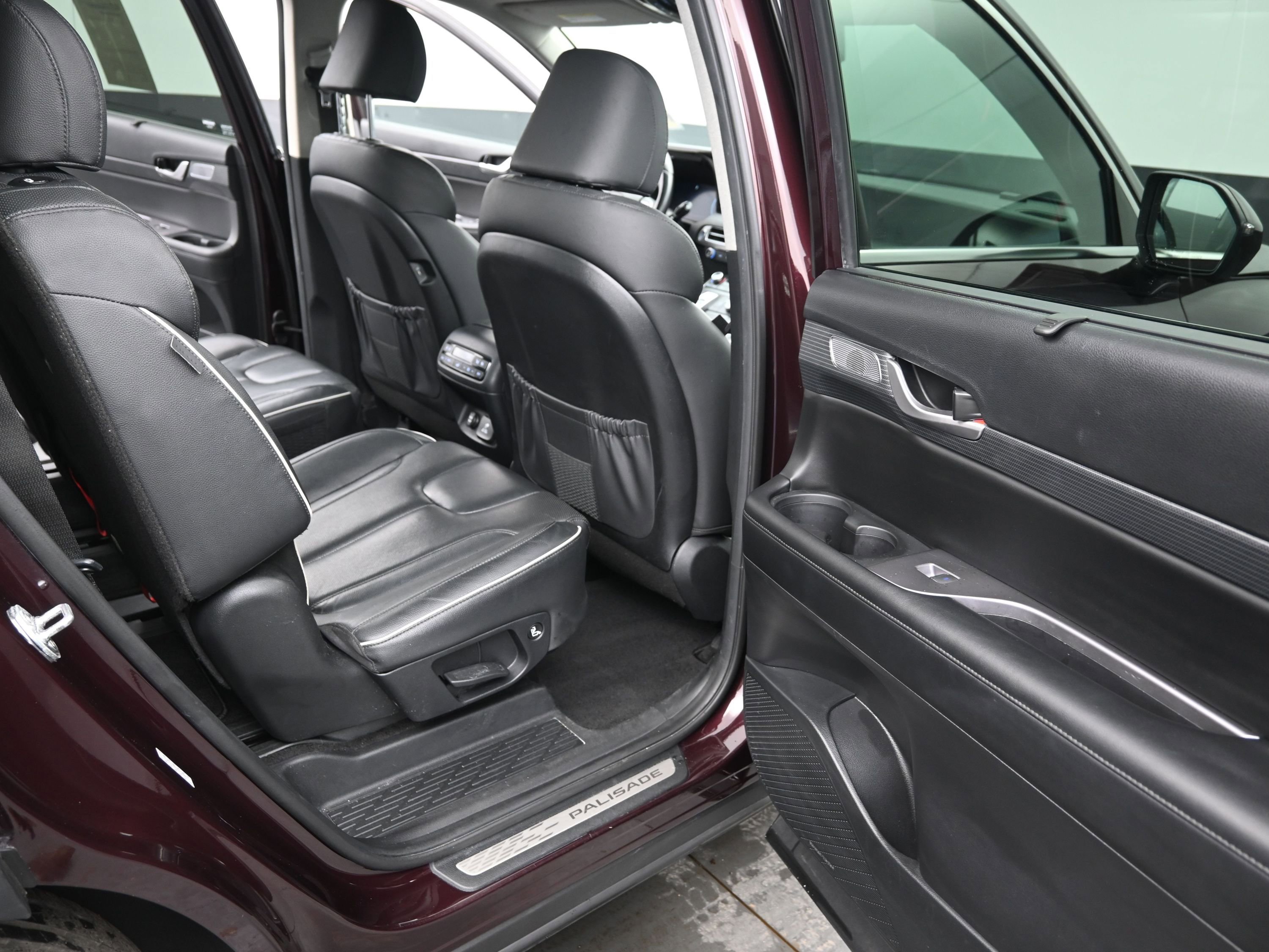 Used 2024 Hyundai Palisade Limited image 22