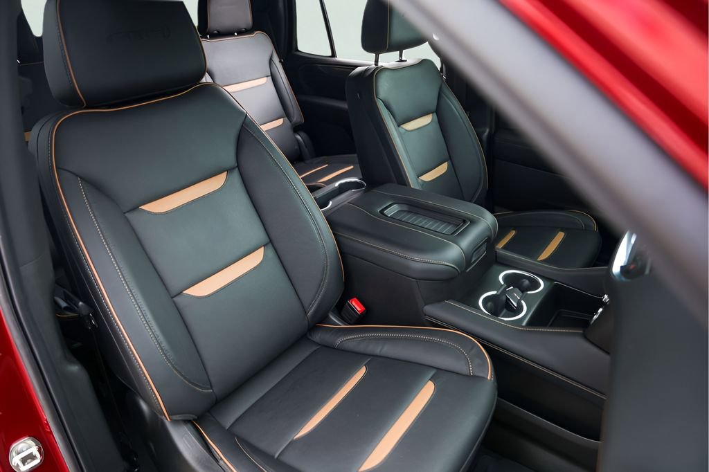 Used 2024 GMC Yukon AT4 w/ Max Trailering Package image 36