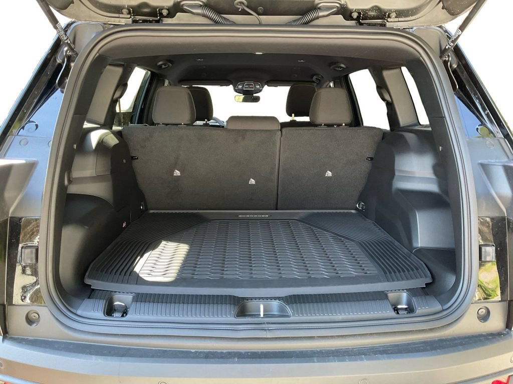 New 2026 Jeep Cherokee Laredo AWD/4WD image 13