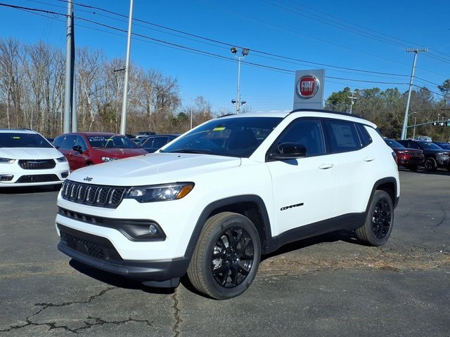 New 2026 Jeep Compass Latitude image 5
