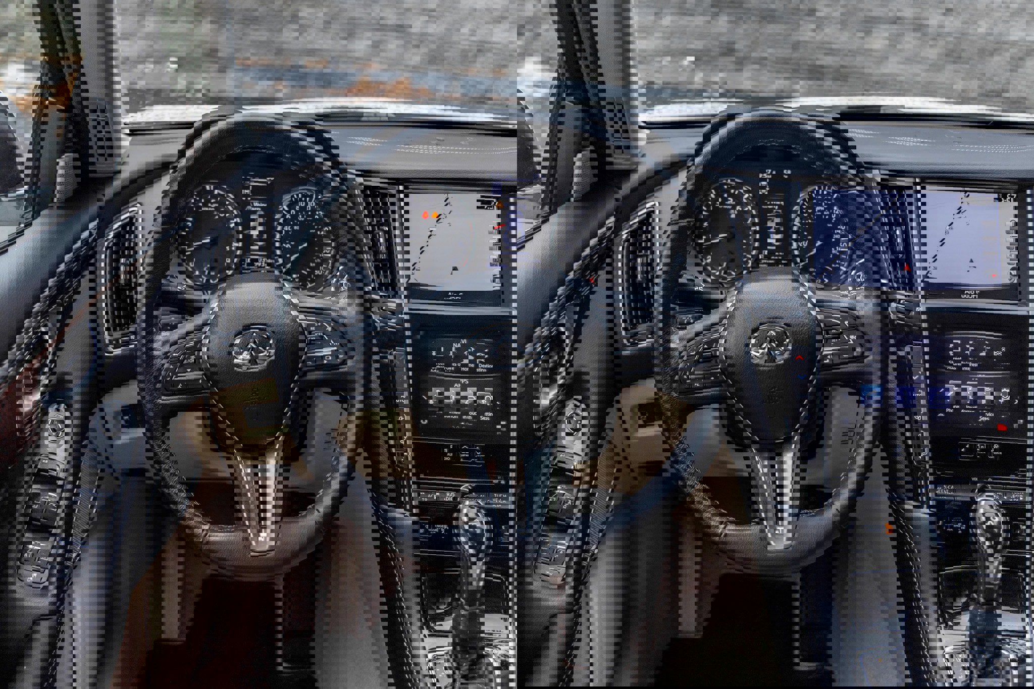 Used 2018 INFINITI Q50 Luxe w/ Sensory Package (Luxe) image 26