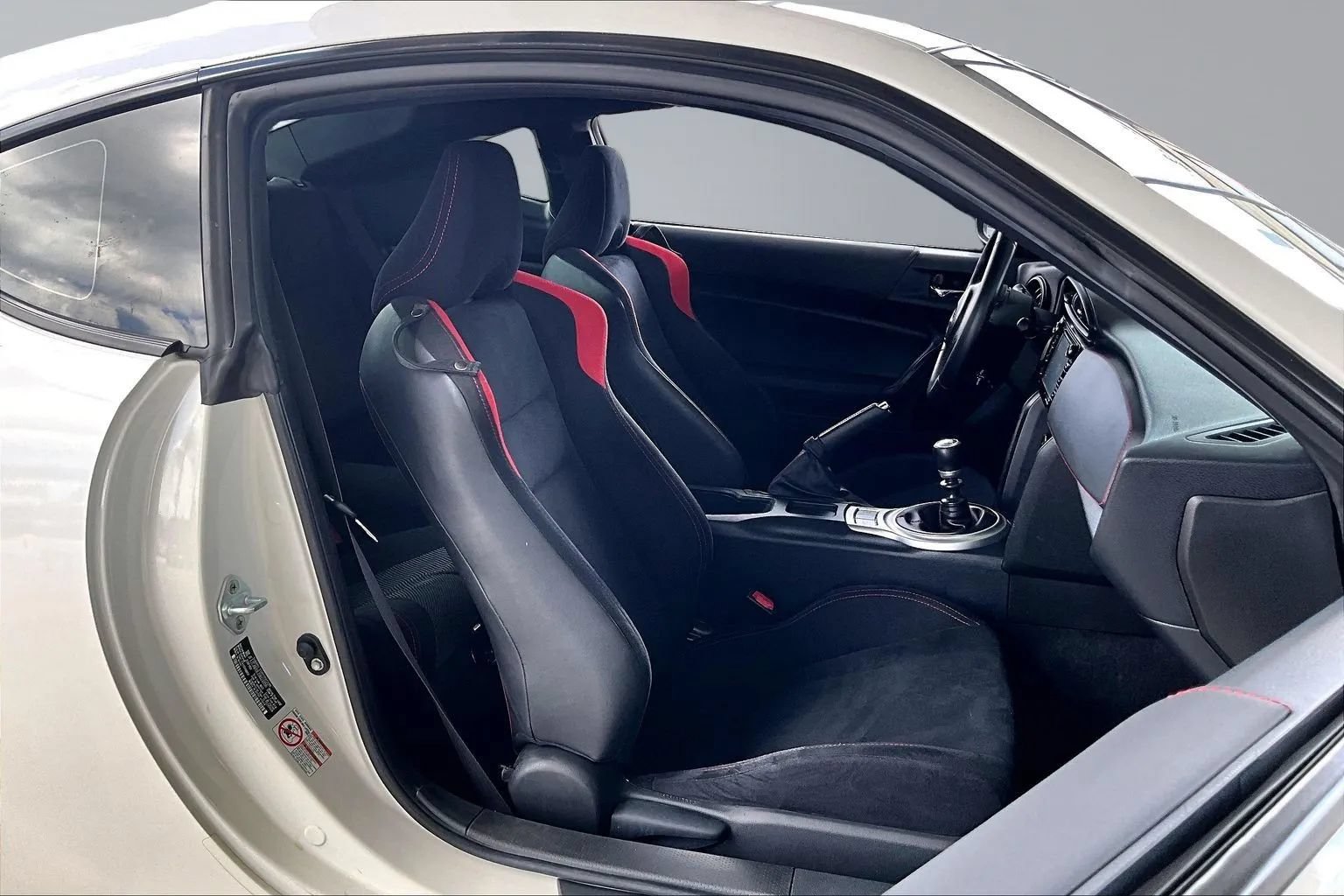 Used 2018 Subaru BRZ Premium w/ Popular Package #1 RWD image 25