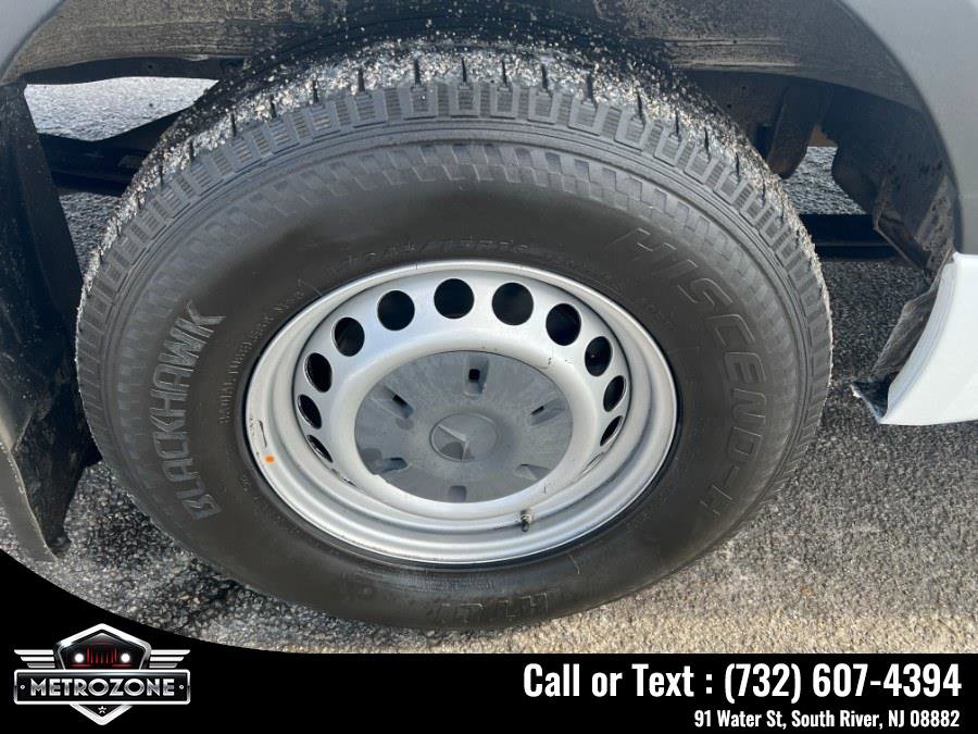 Used 2022 Mercedes-Benz Sprinter 2500 image 30