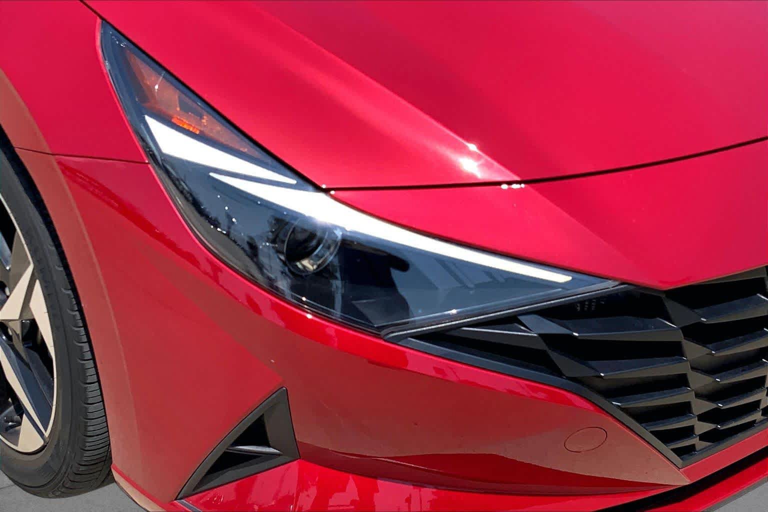 Used 2023 Hyundai Elantra SEL w/ Convenience Package FWD image 26