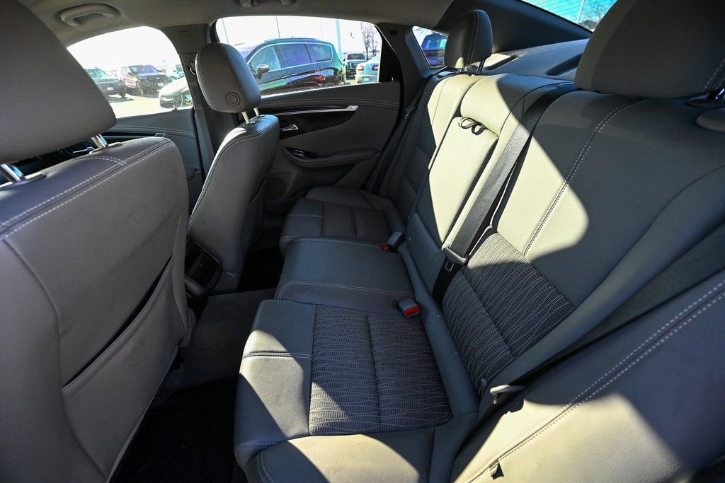 Used 2018 Chevrolet Impala LS image 21