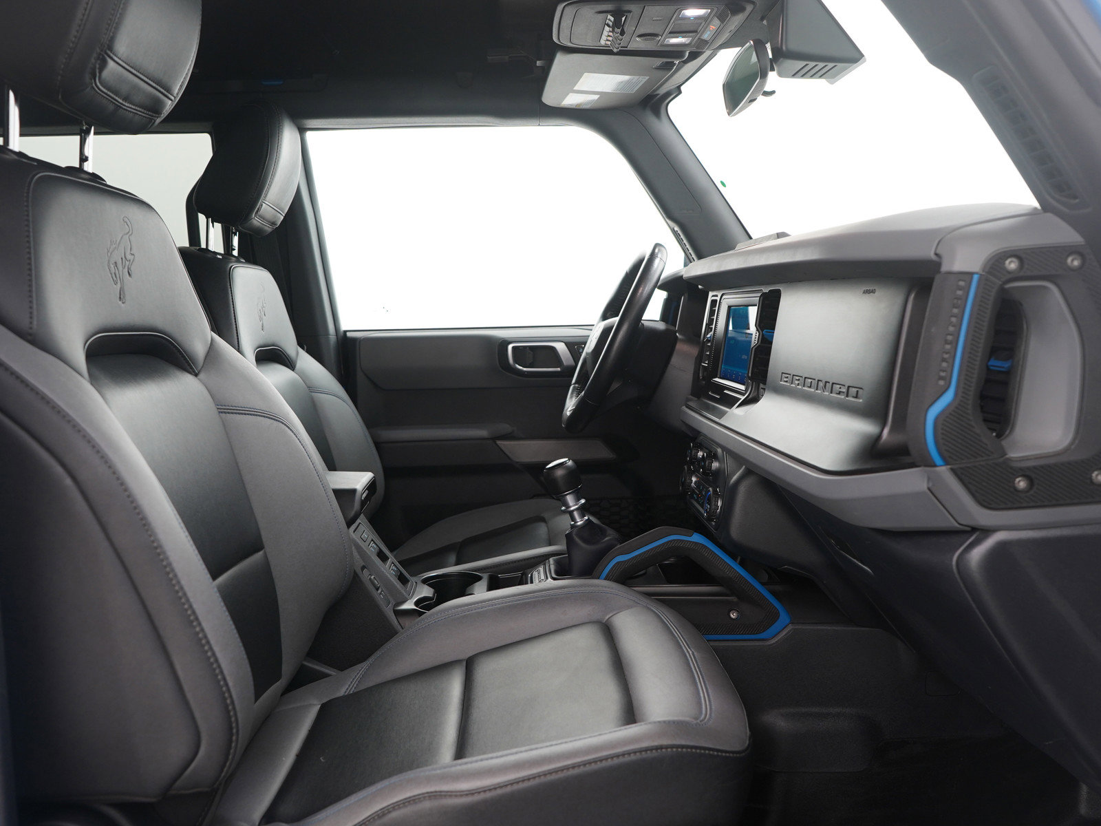 Used 2021 Ford Bronco Black Diamond image 13