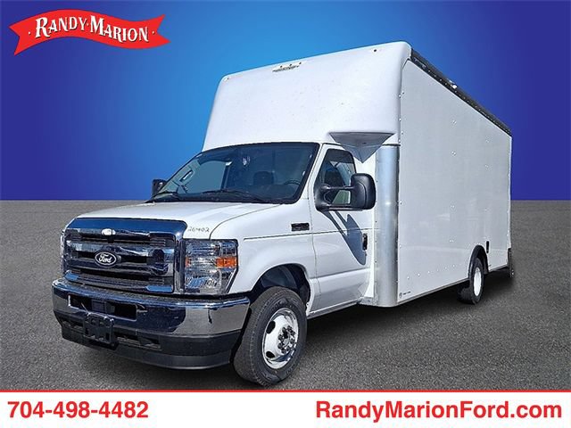 New 2026 Ford E-450 and Econoline 450 Super Duty w/ Power Equipment Group RWD image 1