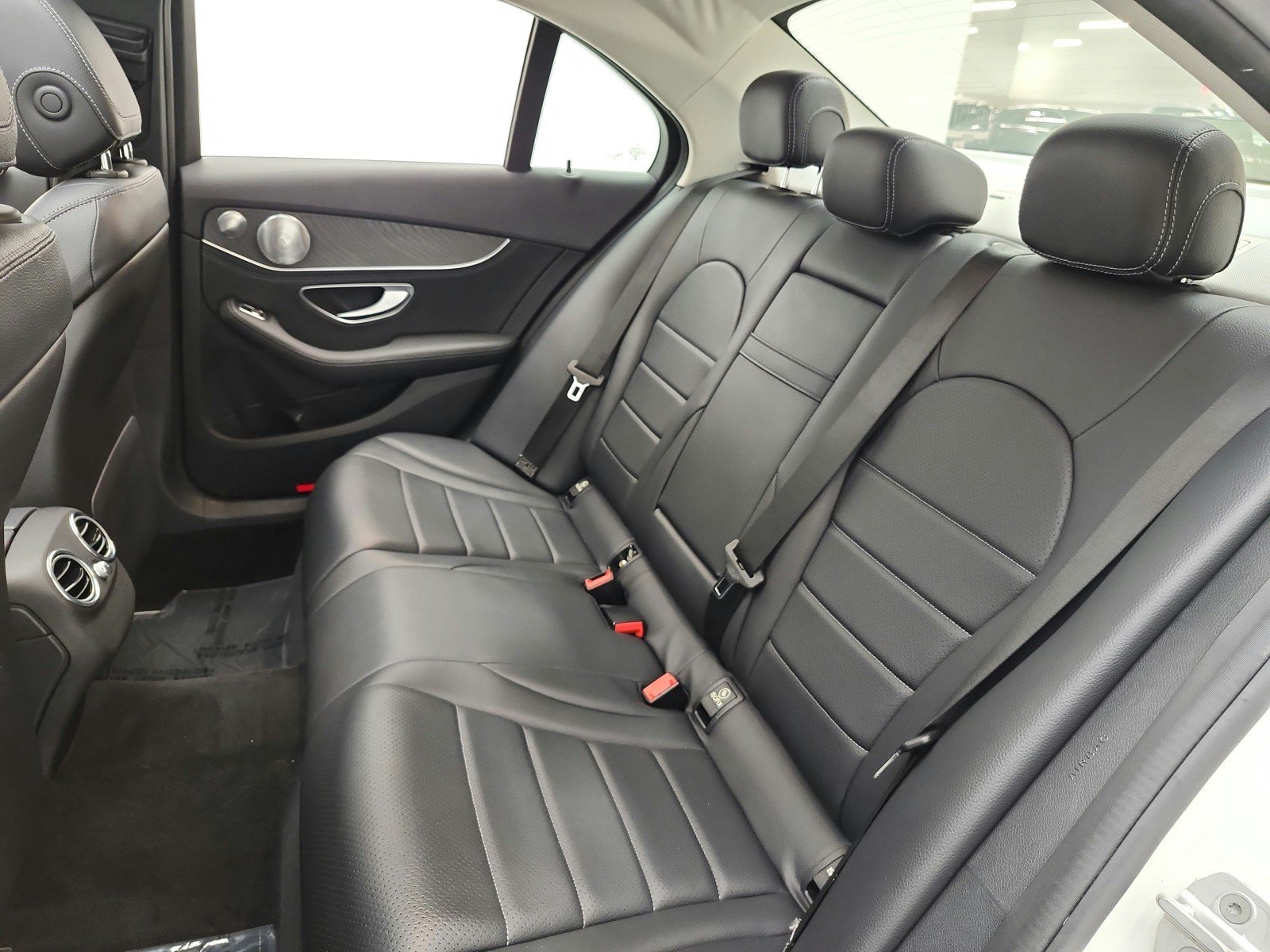Used 2016 Mercedes-Benz C 300 Sedan image 13