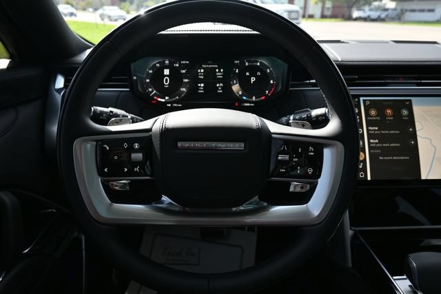 Used 2025 Land Rover Range Rover SE AWD/4WD image 43