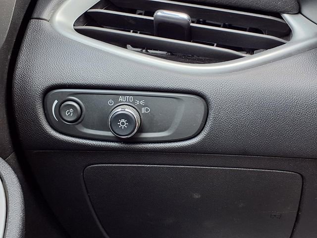 Used 2023 Chevrolet Malibu LT w/ Driver Confidence Package image 18