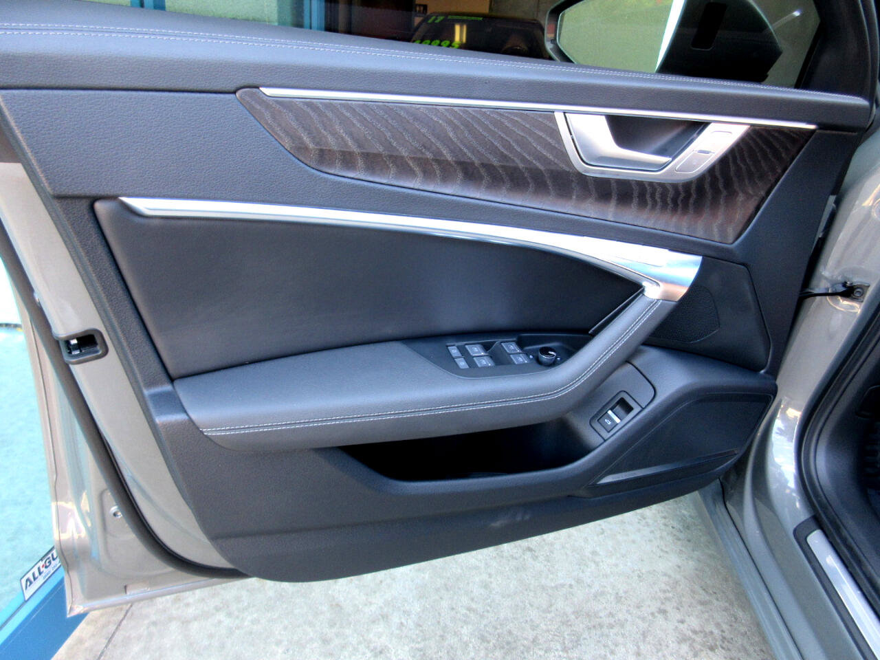 Used 2023 Audi A6 Premium Plus image 5