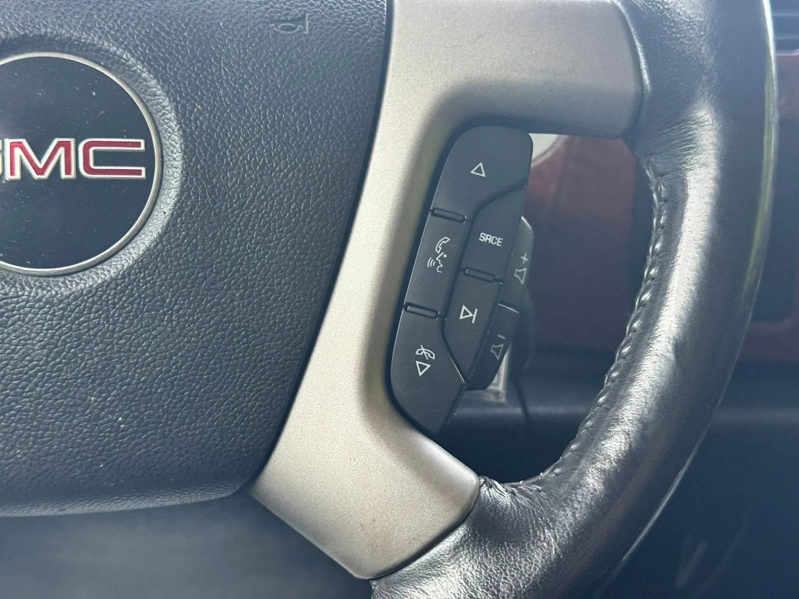 Used 2011 GMC Sierra 2500 SLE w/ SLE Preferred Package AWD/4WD image 22