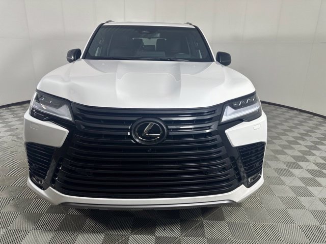 Used 2025 Lexus LX 700h Luxury w/ Appearance Package AWD/4WD image 3