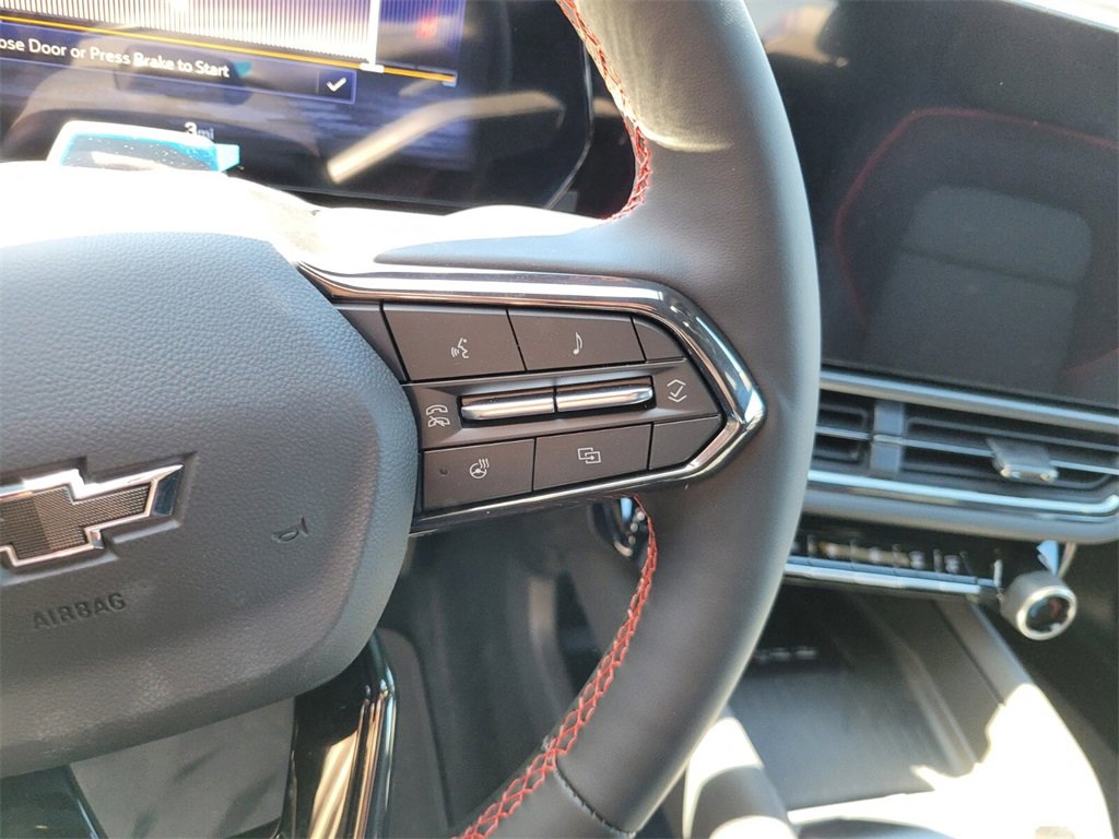 New 2025 Chevrolet Equinox EV RS image 21