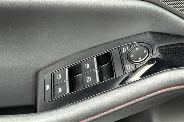 Certified 2025 MAZDA MAZDA3 s AWD/4WD image 11