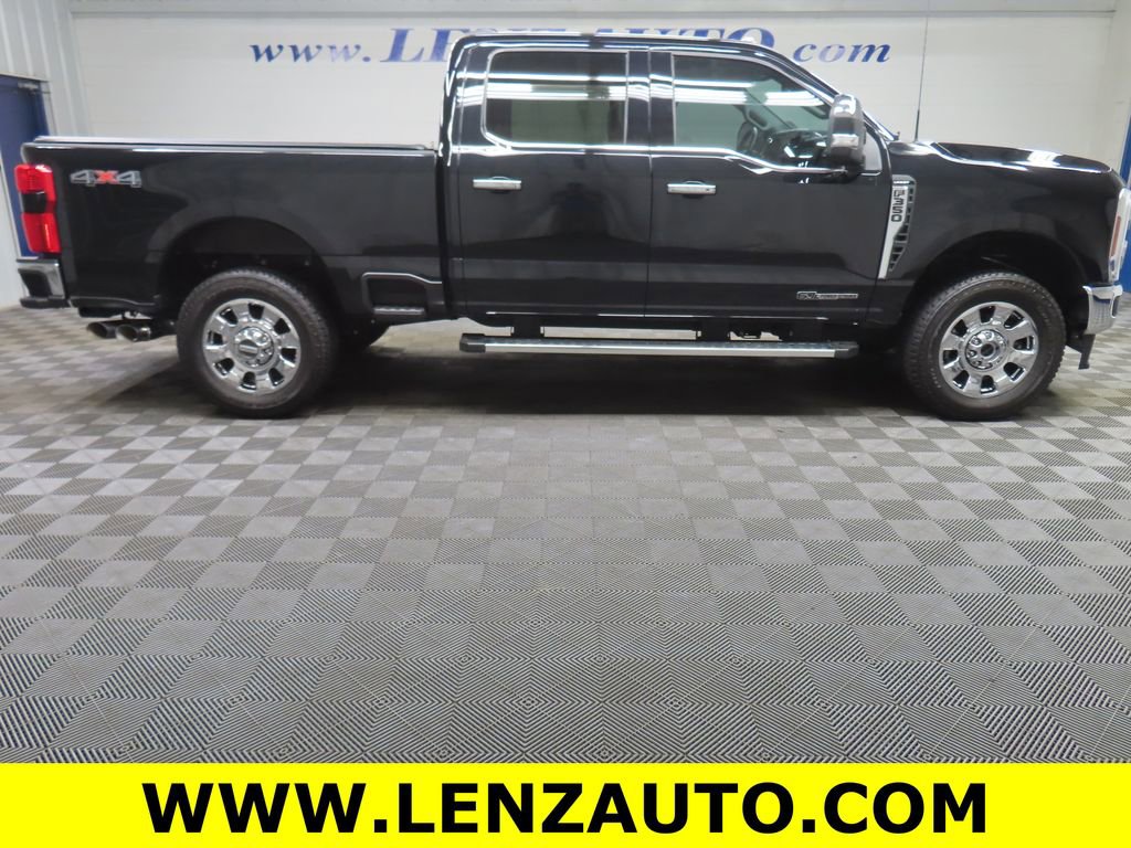 Used 2024 Ford F350 Lariat w/ Chrome Package video 2