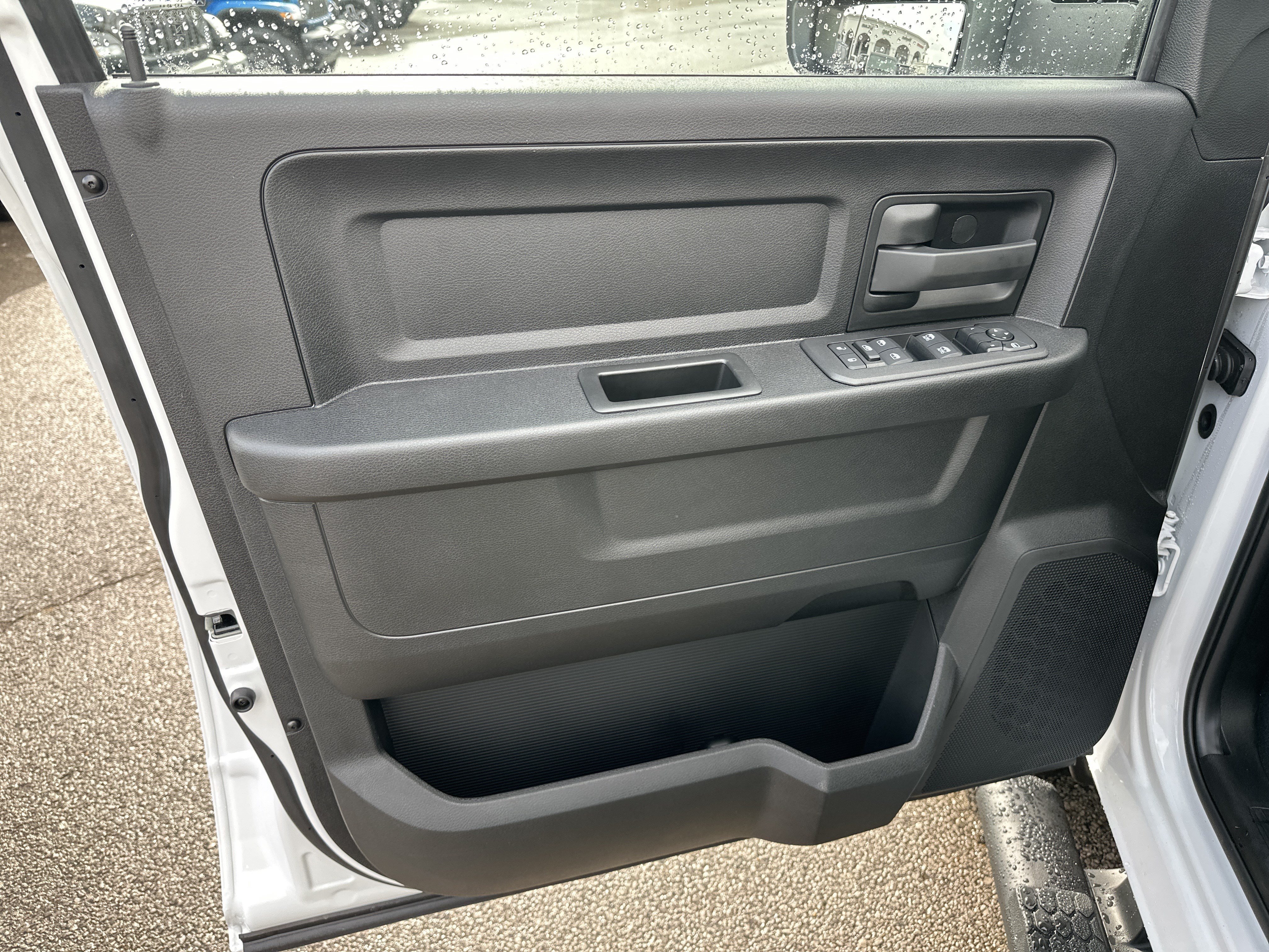 New 2026 RAM 2500 Tradesman AWD/4WD image 10
