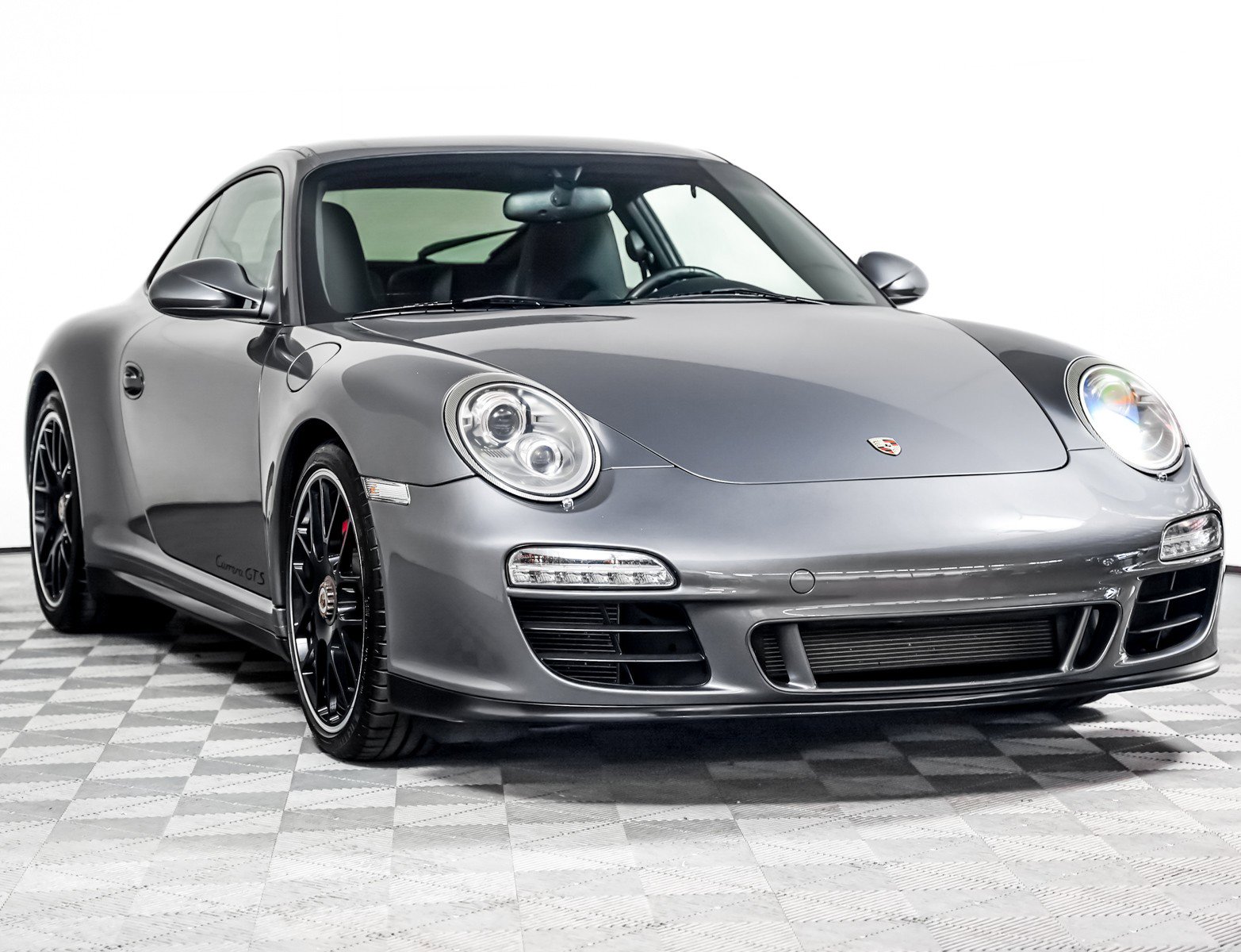 Used 2012 Porsche 911 Carrera GTS RWD image 8