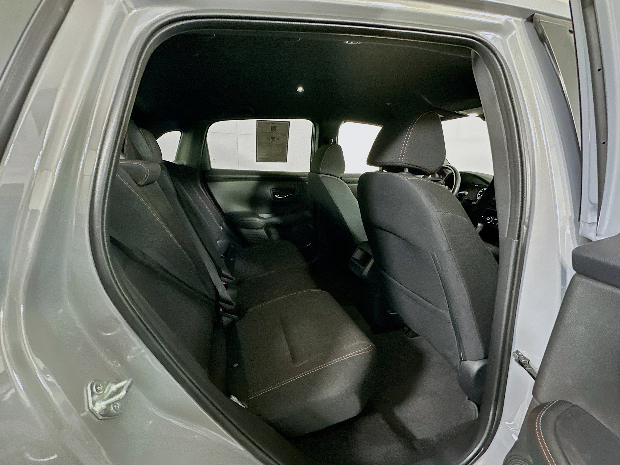 Used 2023 Honda HR-V Sport image 28