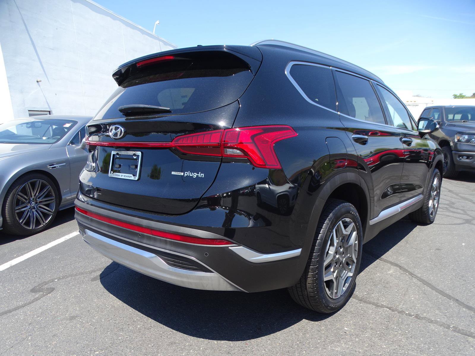 Used 2023 Hyundai Santa Fe SEL Convenience image 5