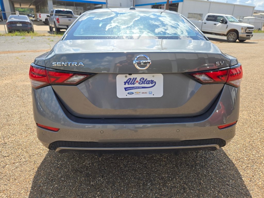 Used 2021 Nissan Sentra SV image 4