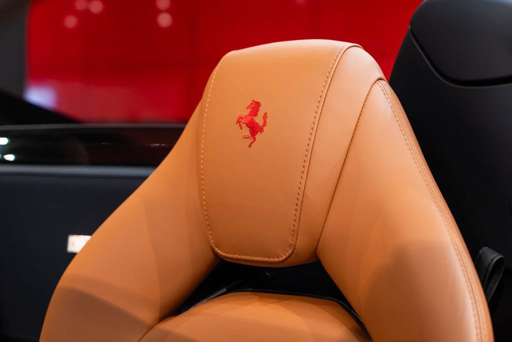 Certified 2019 Ferrari 488 Spider RWD image 6