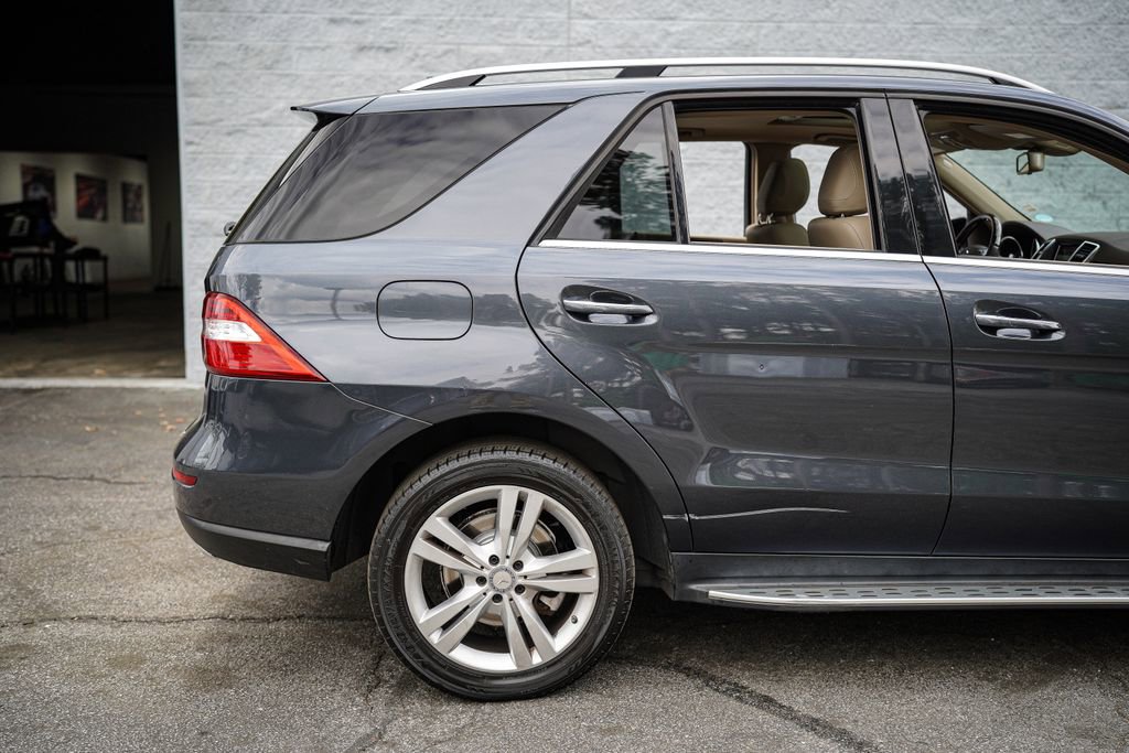 Used 2015 Mercedes-Benz ML 350 2WD image 16