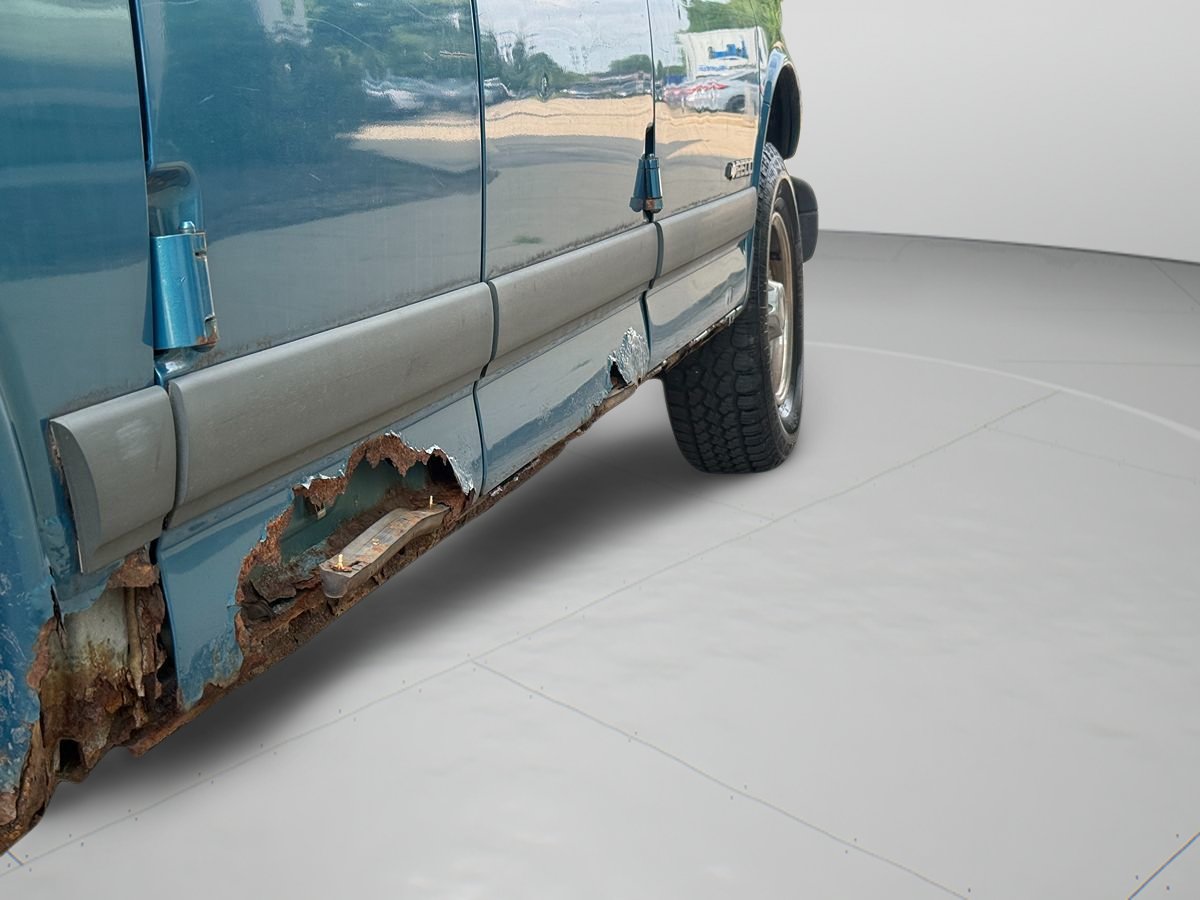 Used 1998 Chevrolet Express 2500 Passenger w/ Preferred Equipment Group RWD image 18