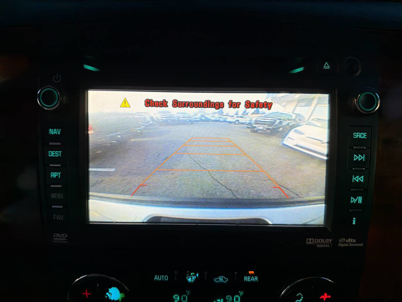 Used 2013 Chevrolet Suburban LTZ image 30