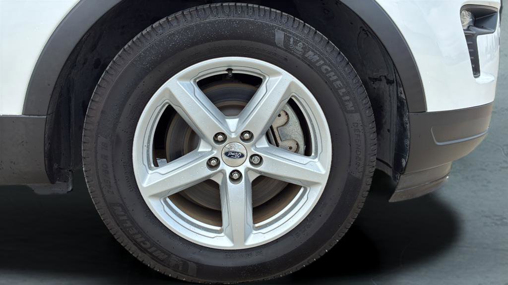 Used 2018 Ford Explorer XLT w/ Equipment Group 201A image 40