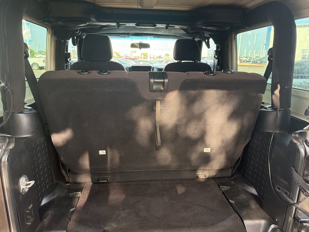 Used 2014 Jeep Wrangler Sport image 19