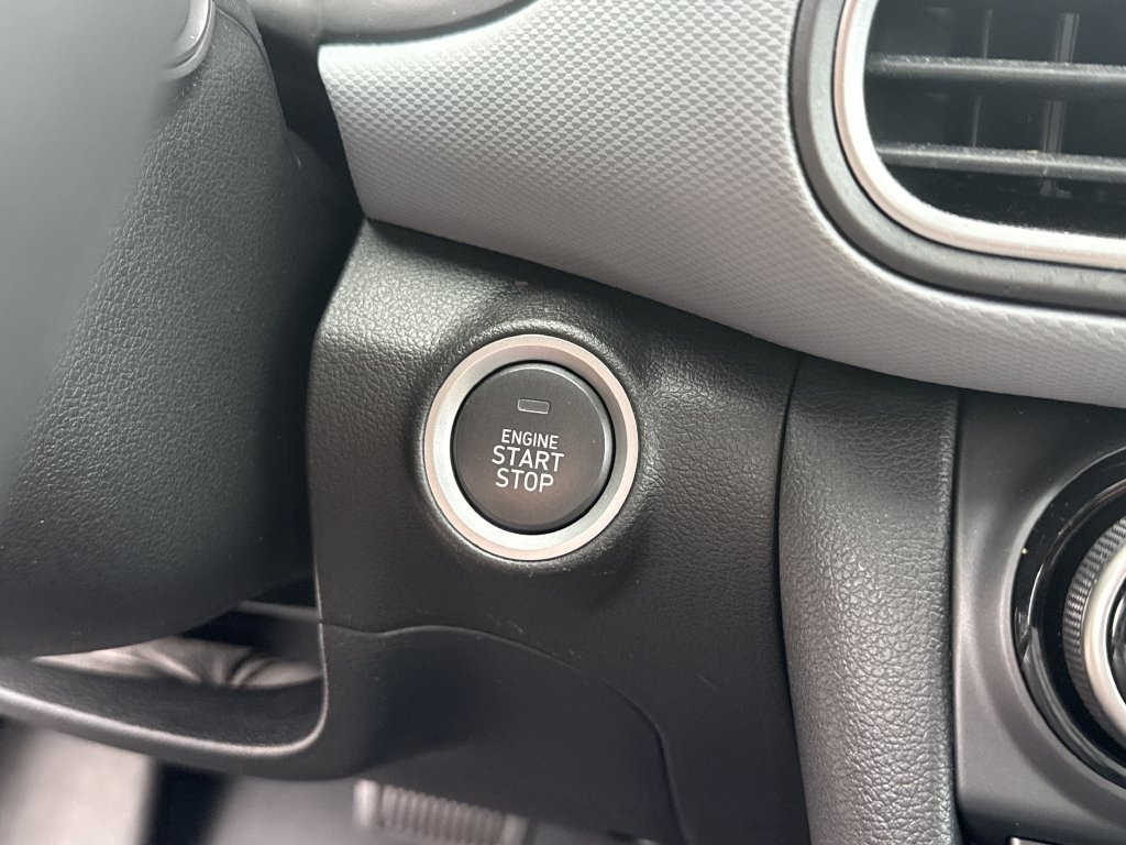 Used 2020 Hyundai Kona Ultimate FWD image 23