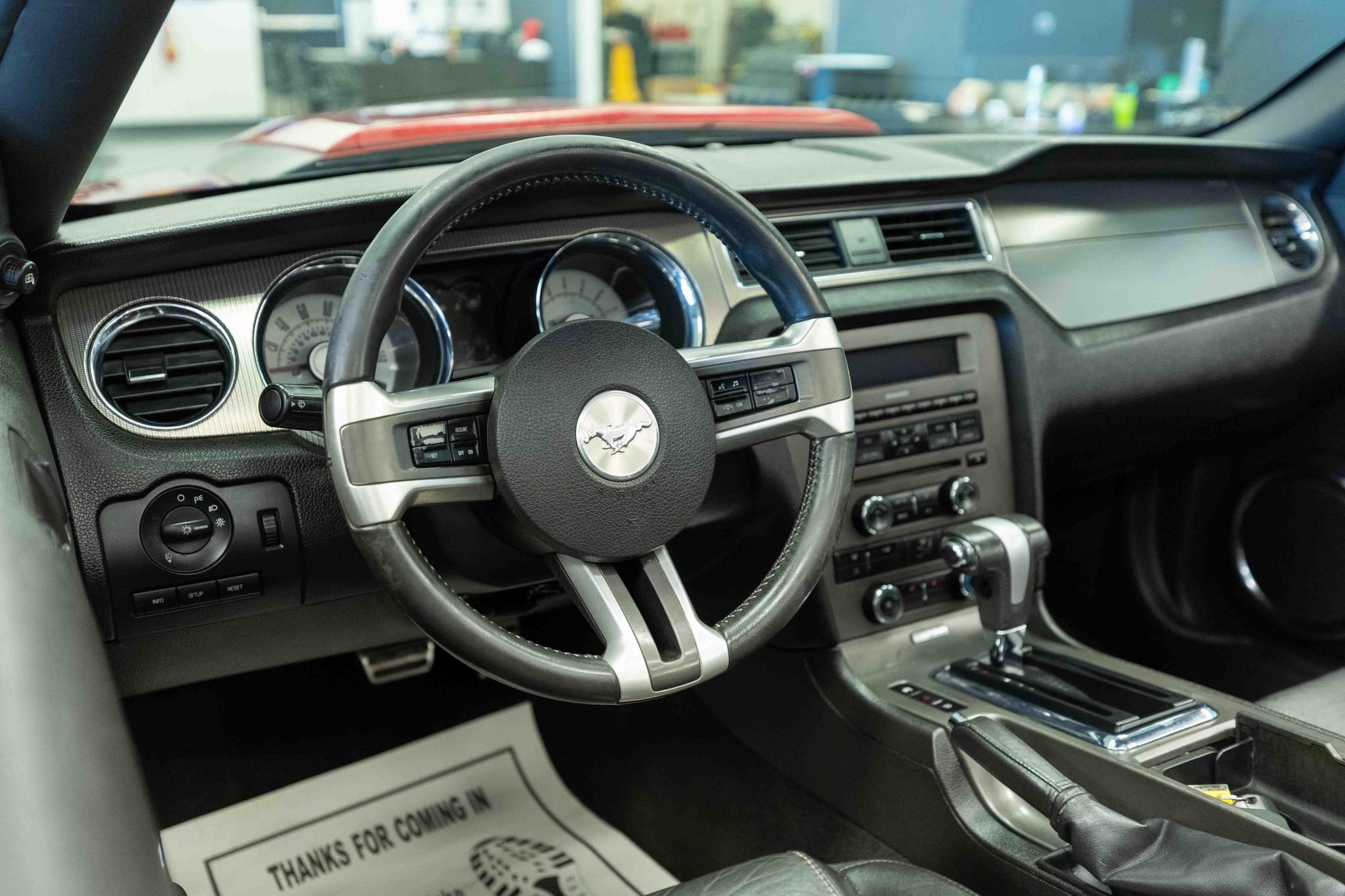 Used 2010 Ford Mustang GT RWD image 10