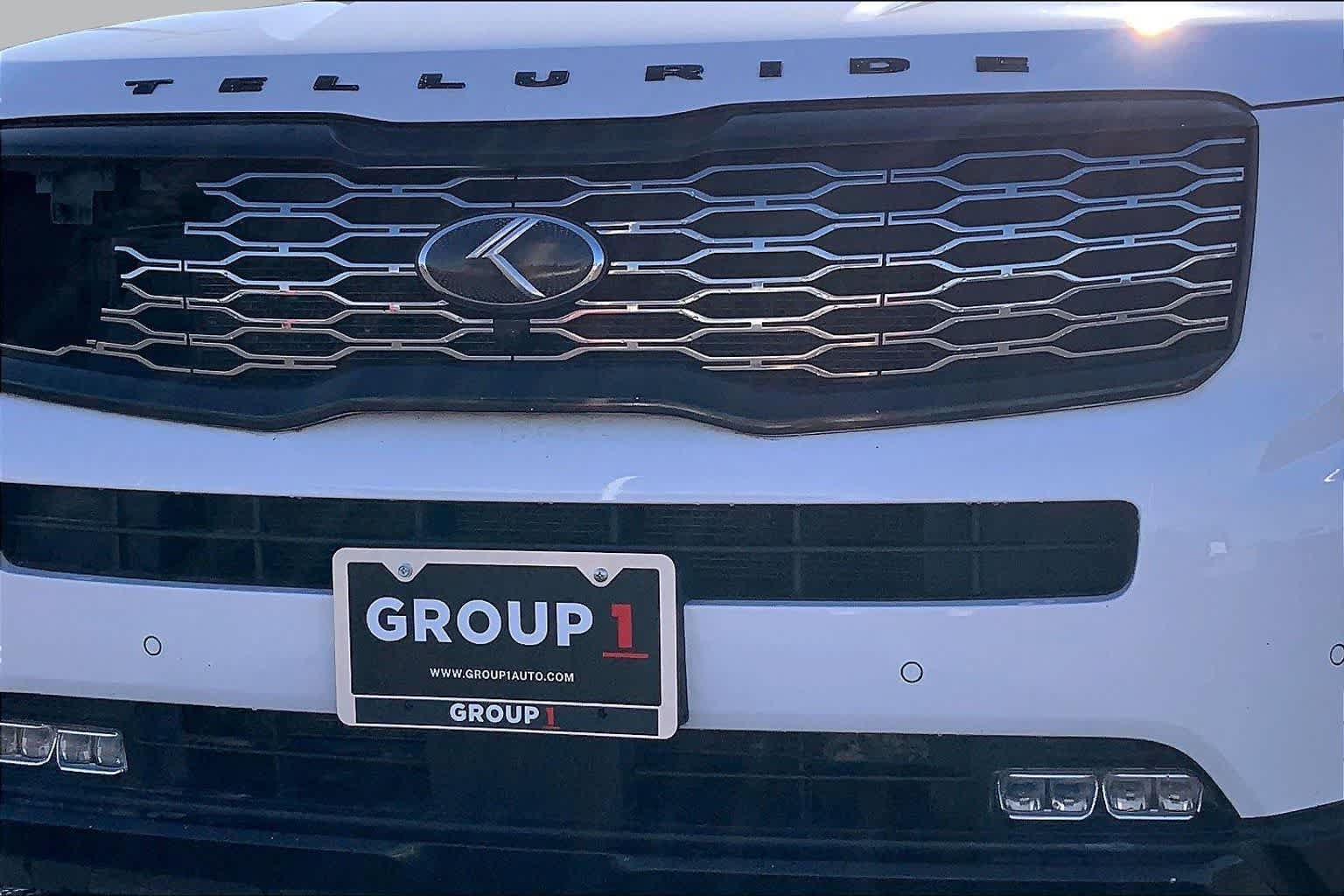 Used 2021 Kia Telluride SX w/ Towing Package FWD image 30