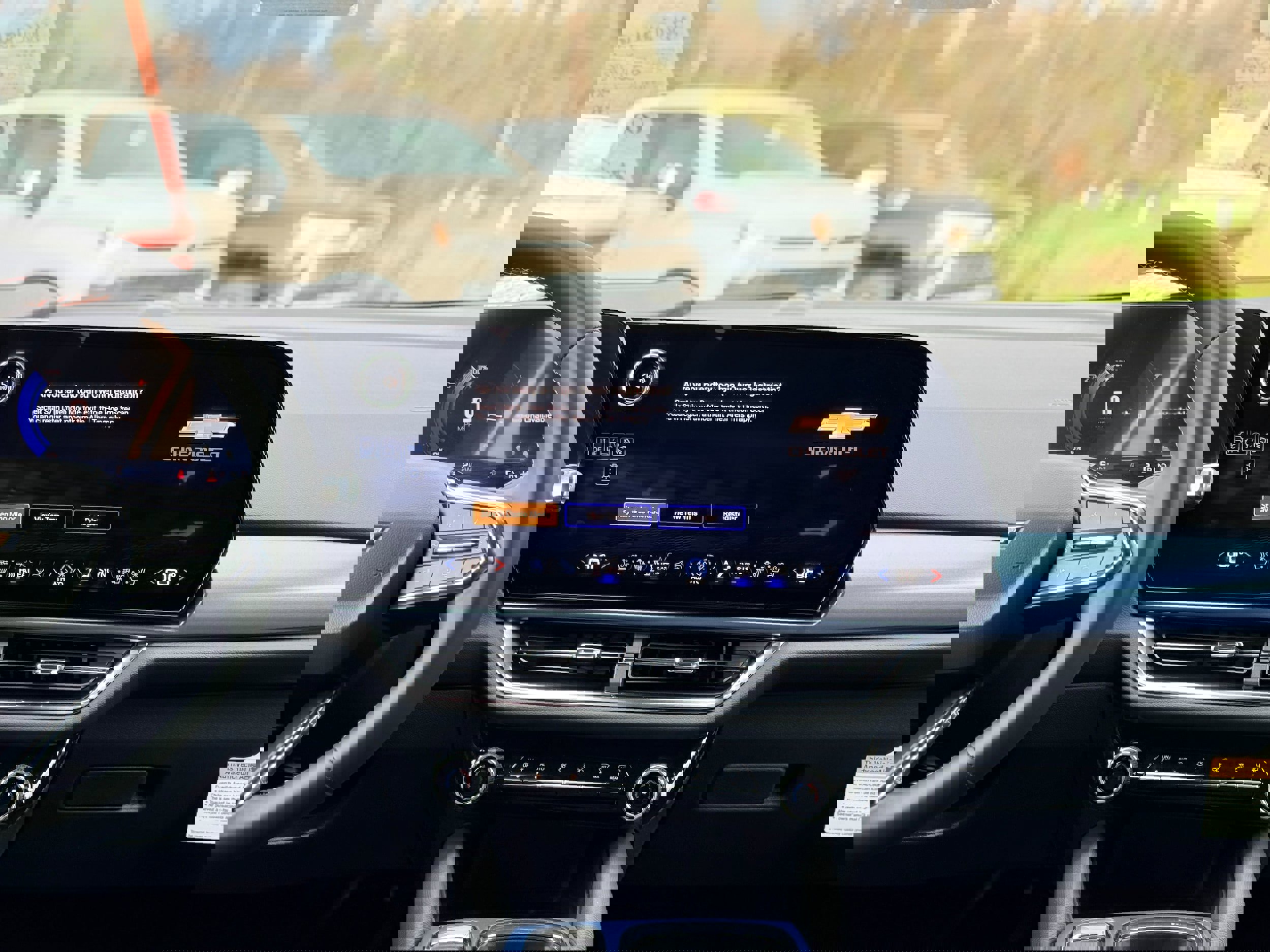 New 2026 Chevrolet Equinox EV LT image 15